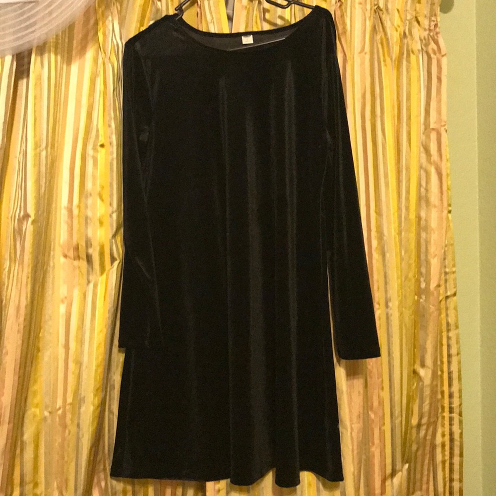 Black Velvet-like dress